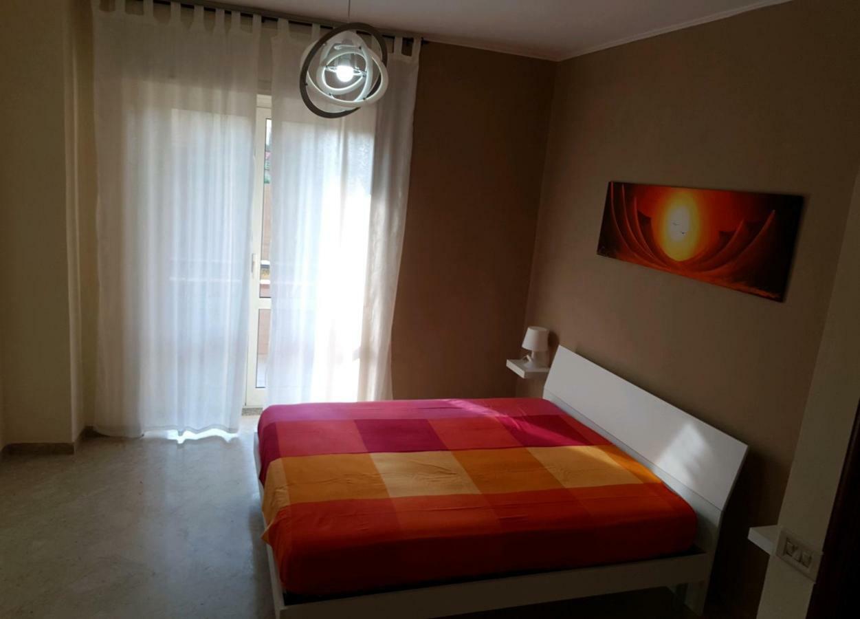 Ferienwohnung New House Napoli Parcheggio Gratis Exterior foto