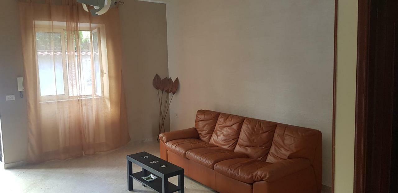Ferienwohnung New House Napoli Parcheggio Gratis Exterior foto